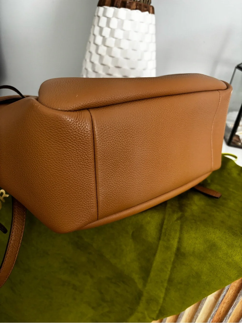 Tory Burch tory burch